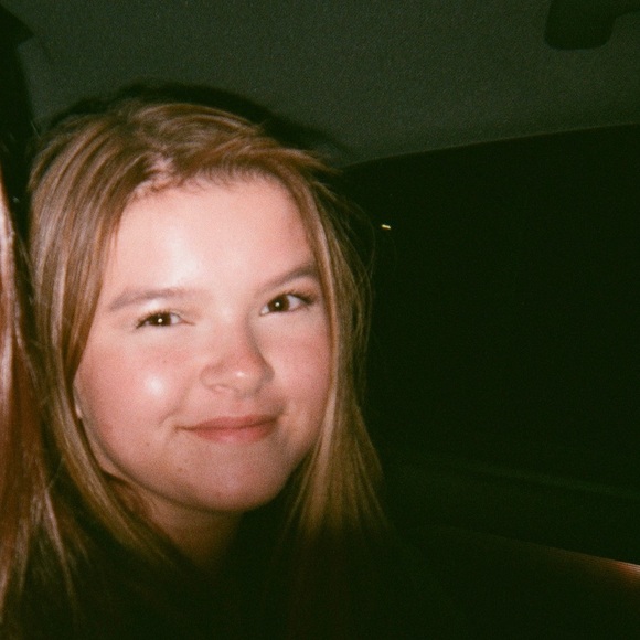 Meet the Posher Other - Meet your Posher, Lexi